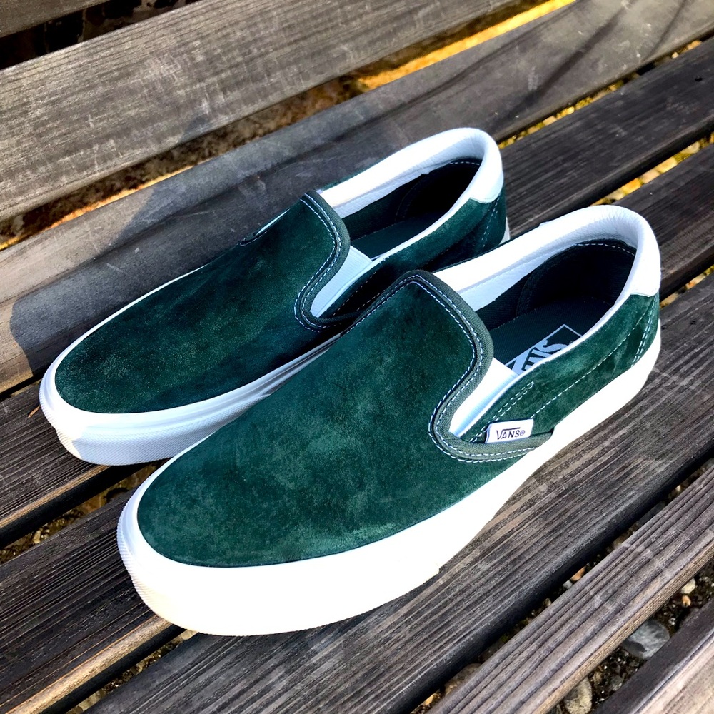 Emerald Suede Vans Women’s 9
